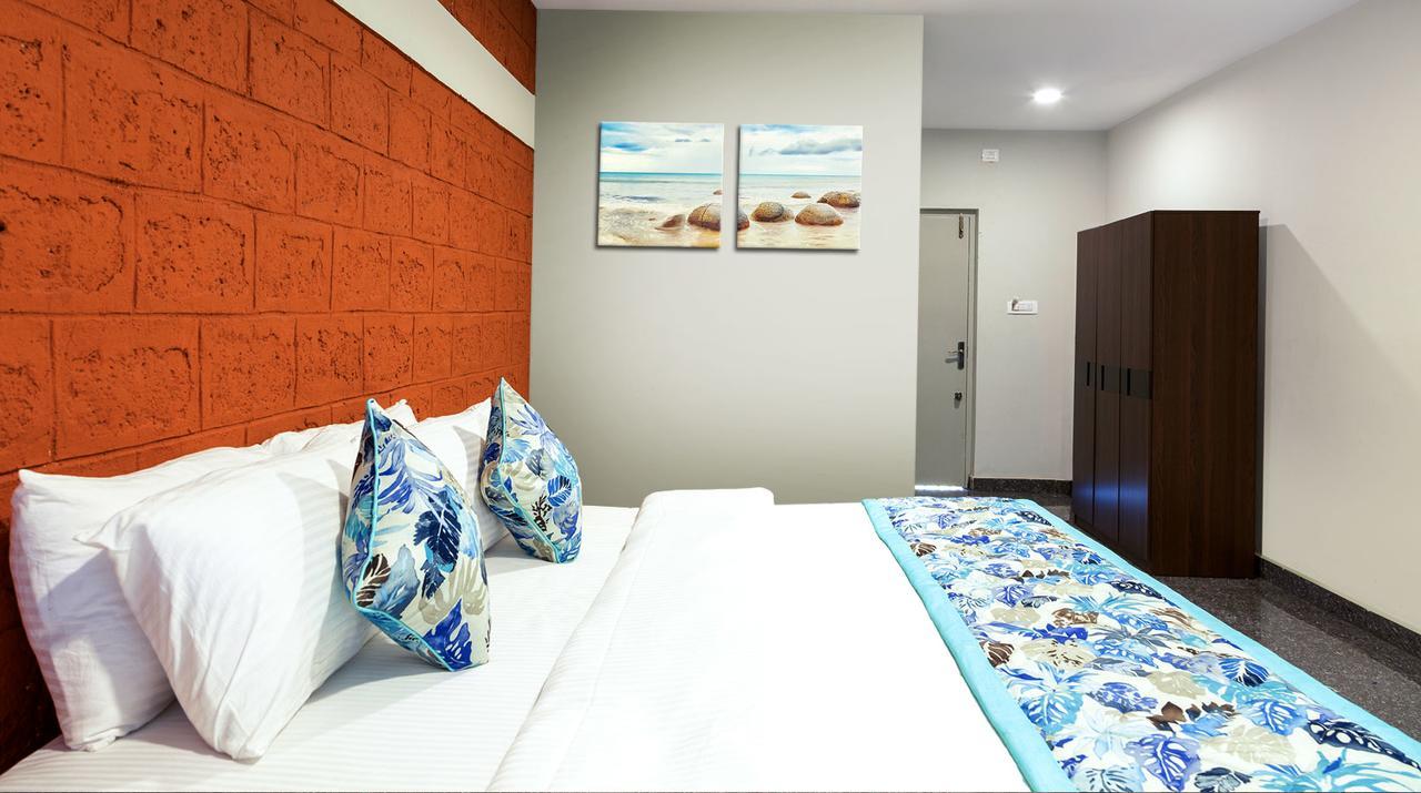 Blue Ocean Sands - On The Beach Kumta エクステリア 写真
